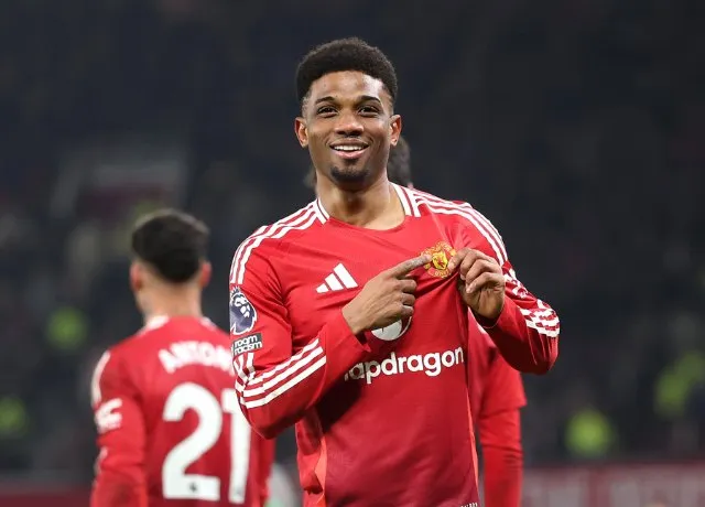 Amad Diallo lập hat-trick MU ngược dòng Southampton 3-1